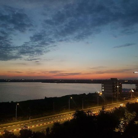 Summerhouse Apartments Mamaia Luaran gambar