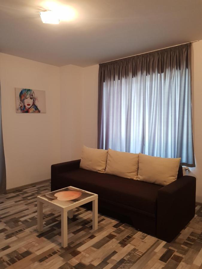 Summerhouse Apartments Mamaia Luaran gambar