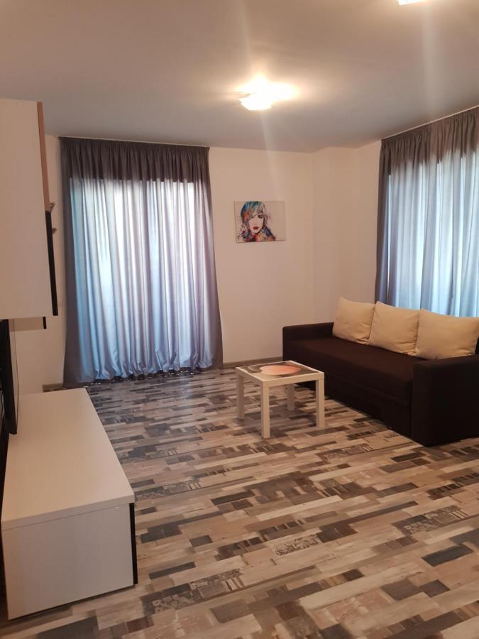 Summerhouse Apartments Mamaia Luaran gambar