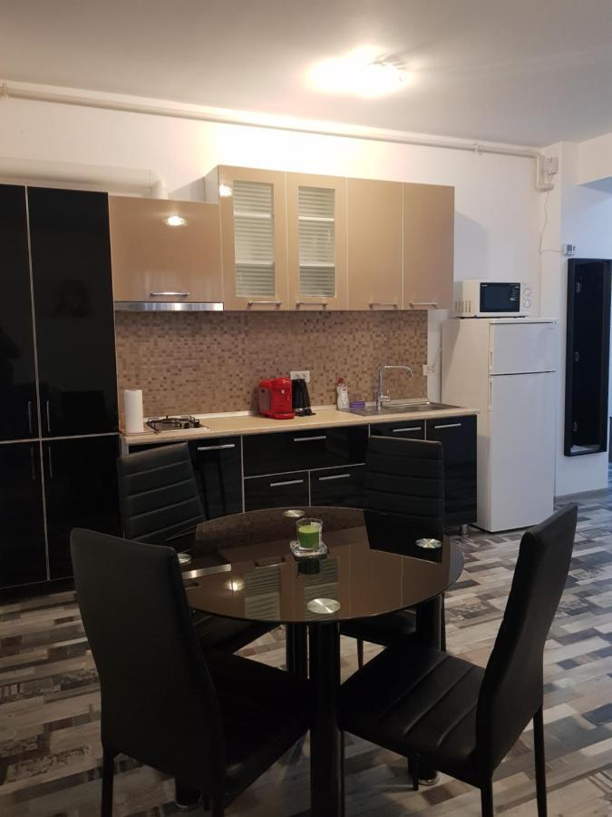 Summerhouse Apartments Mamaia Luaran gambar