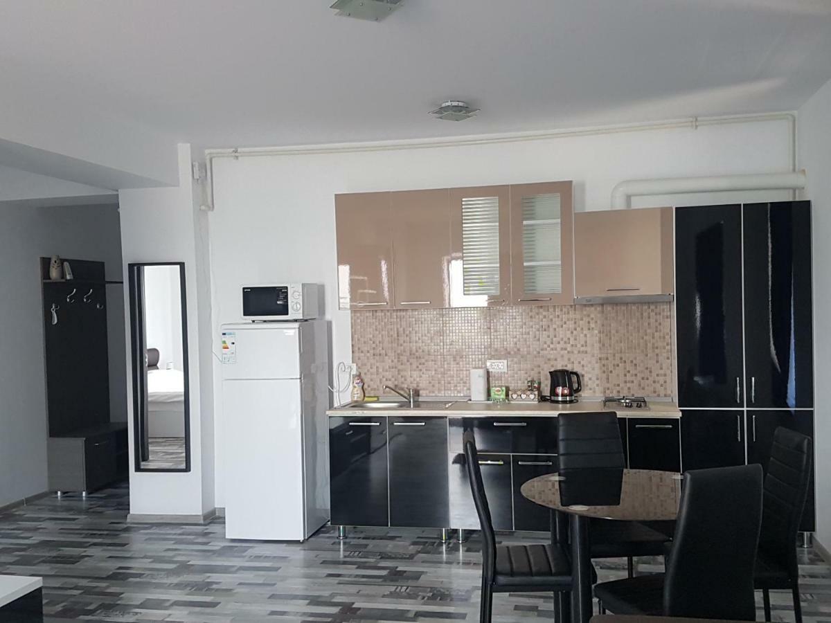 Summerhouse Apartments Mamaia Luaran gambar